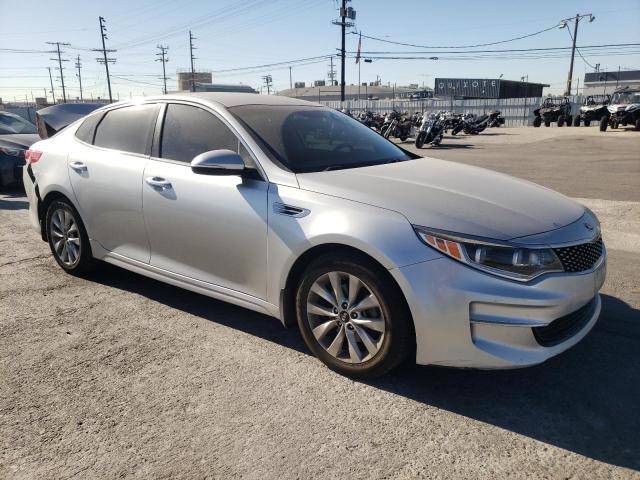 Photo 4 from auction – 2016 KIA OPTIMA EX with VIN 5XXGU4L32GG063982