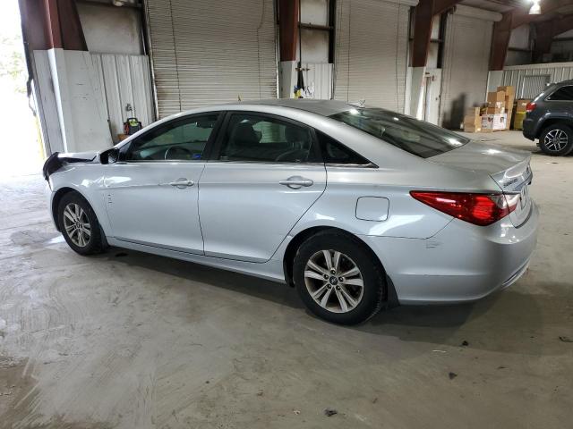 Photo 2 from auction – 2013 HYUNDAI SONATA GLS with VIN 5NPEB4AC1DH569092