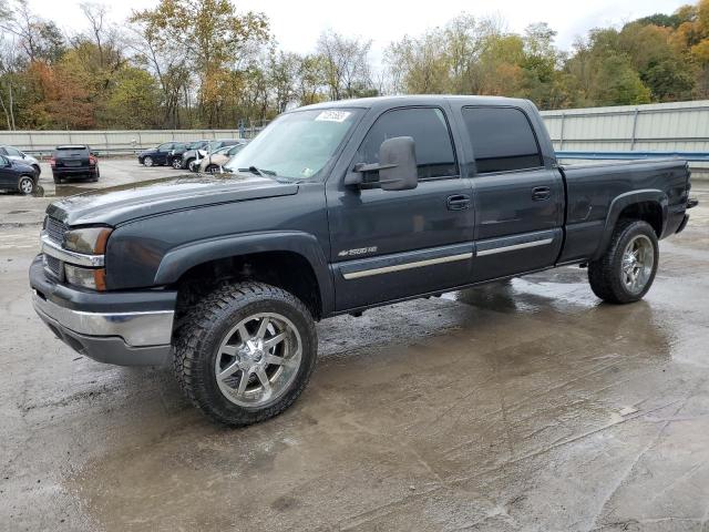 CHEVROLET SILVERADO 2003 with VIN 1GCGC13U63F147256 - Photo from auction