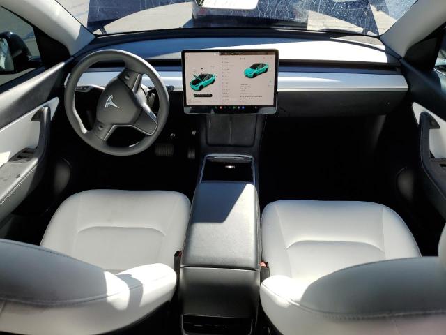 Photo 8 from auction – 2022 TESLA MODEL Y with VIN 7SAYGDEE6NF512576