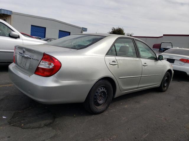 Photo 3 from auction – 2002 TOYOTA CAMRY LE with VIN JTDBE32K020071437