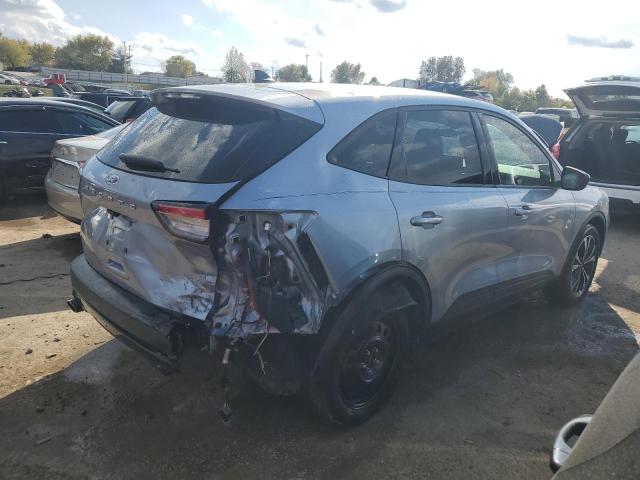 Photo 3 from auction – 2022 FORD ESCAPE SE with VIN 1FMCU0G68NUB02668