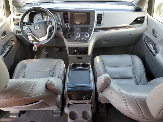Photo 8 from auction – 2017 TOYOTA SIENNA XLE with VIN 5TDYZ3DC2HS799710