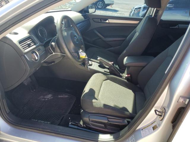 Photo 7 from auction – 2014 VOLKSWAGEN PASSAT S with VIN 1VWAS7A32EC102726