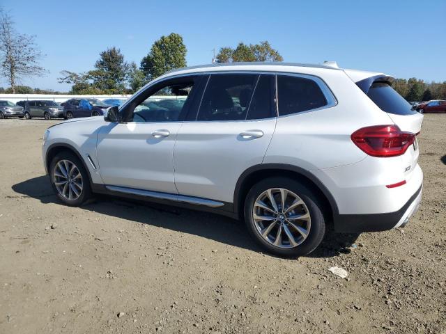 Photo 2 from auction – 2019 BMW X3 XDRIVE3 with VIN 5UXTR9C58KLR07819