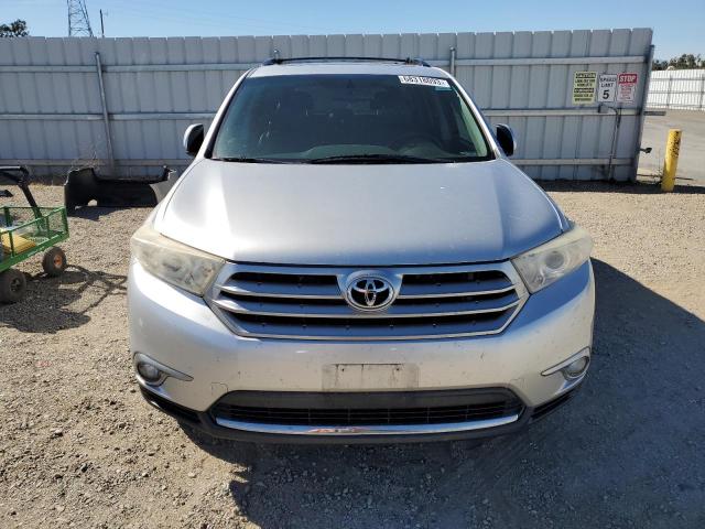 Photo 5 from auction – 2011 TOYOTA HIGHLANDER with VIN 5TDZK3EH7BS031134