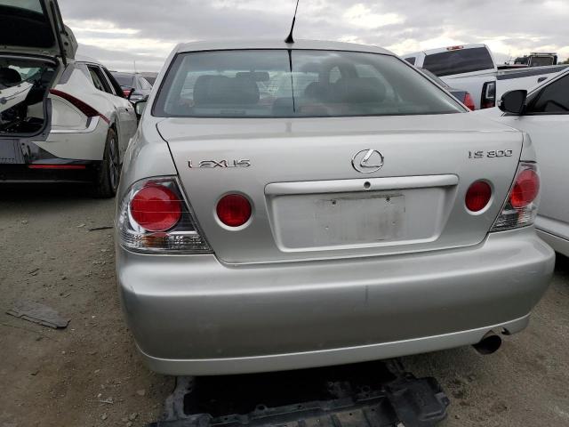 Photo 6 from auction – 2002 LEXUS IS 300 with VIN JTHBD192520045525