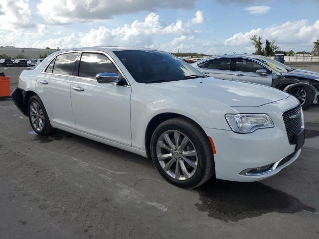 Photo 4 from auction – 2019 CHRYSLER 300 LIMITE with VIN 2C3CCAKG6KH578031