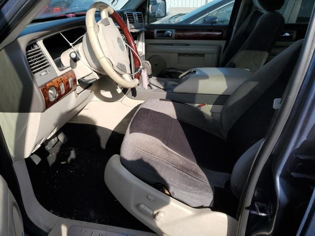 Photo 7 from auction – 2004 LINCOLN NAVIGATOR with VIN 5LMFU28R64LJ33338