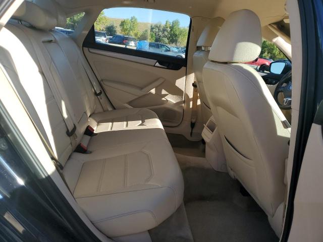 Photo 10 from auction – 2015 VOLKSWAGEN PASSAT S with VIN 1VWAS7A38FC102957