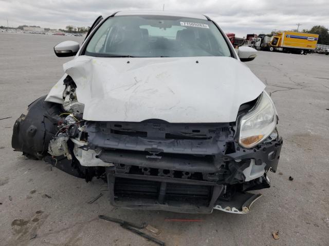 Zdjęcie 5 z aukcji – 2013 FORD FOCUS SE z VIN 1FADP3K28DL253798