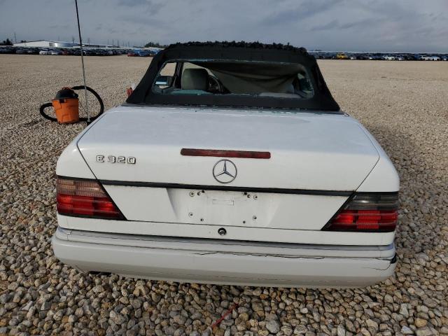 Photo 6 from auction – 1995 MERCEDES-BENZ E 320 with VIN WDBEA66E6SC249637