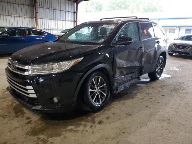 TOYOTA HIGHLANDER 2019 with VIN 5TDKZRFHXKS570040 - Photo from auction