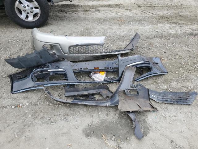 Photo 13 from auction – 2004 TOYOTA SEQUOIA SR with VIN 5TDZT34A04S219062