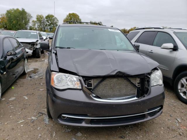 Photo 5 from auction – 2015 CHRYSLER TOWN & COU with VIN 2C4RC1BG9FR601405