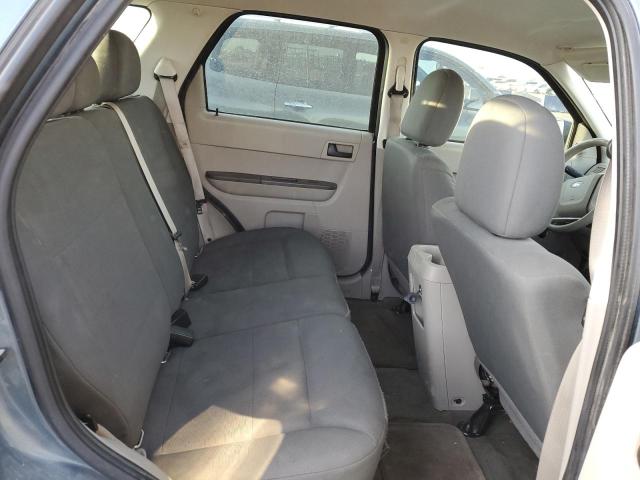 Photo 11 from auction – 2011 FORD ESCAPE XLS with VIN 1FMCU0C75BKC10395