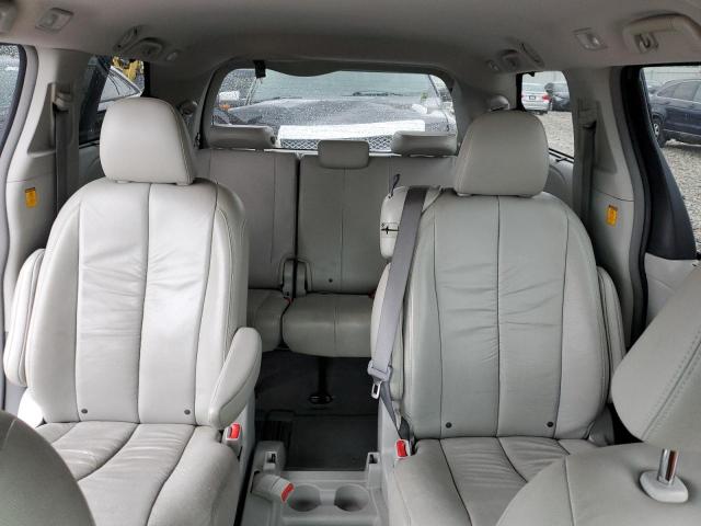 Photo 10 from auction – 2011 TOYOTA SIENNA XLE with VIN 5TDYK3DC3BS030998