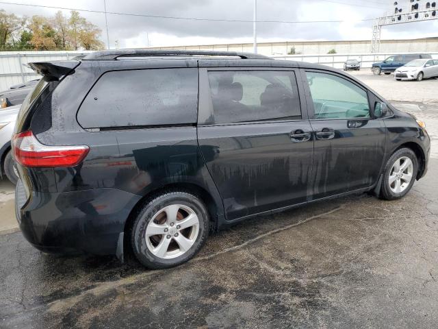 Photo 3 from auction – 2017 TOYOTA SIENNA LE with VIN 5TDKZ3DC1HS869333