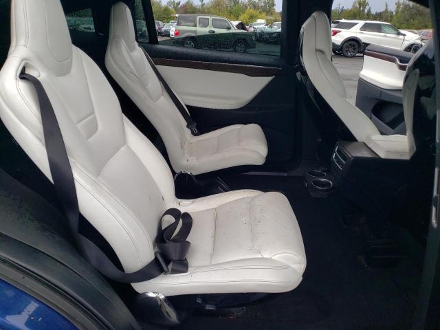 Photo 11 from auction – 2016 TESLA MODEL X with VIN 5YJXCBE20GF002953