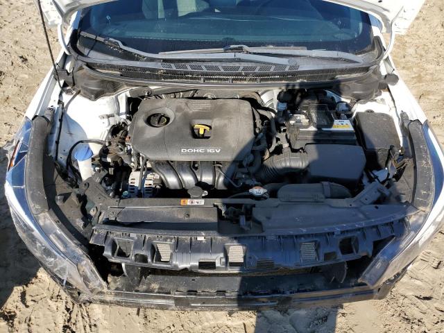 Photo 11 from auction – 2017 KIA FORTE LX with VIN 3KPFL4A77HE142336