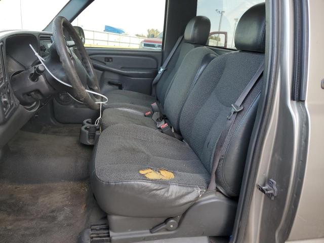 Photo 7 from auction – 2003 CHEVROLET SILVERADO with VIN 1GCEC14X43Z106882