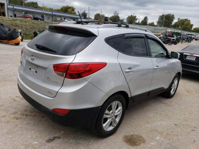Photo 3 from auction – 2012 HYUNDAI TUCSON GLS with VIN KM8JUCAC8CU542670
