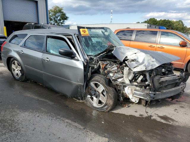 Photo 4 from auction – 2005 DODGE MAGNUM SXT with VIN 2D4FV48V55H129277