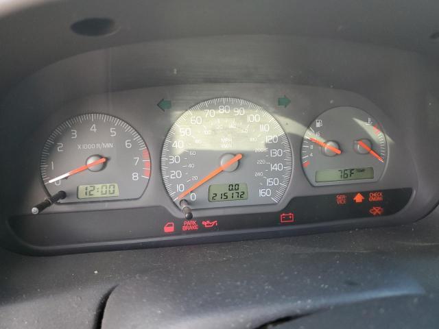 Photo 9 from auction – 2000 VOLVO V40 with VIN YV1VW2554YF526543