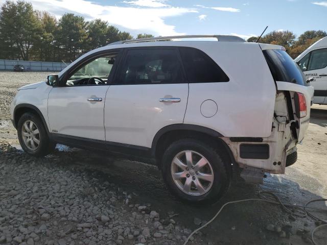 Photo 2 from auction – 2013 KIA SORENTO LX with VIN 5XYKTDA22DG312179