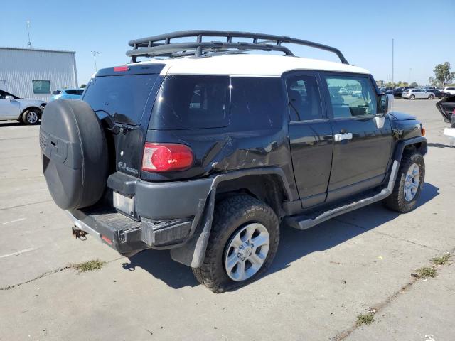 Photo 3 from auction – 2011 TOYOTA FJ CRUISER with VIN JTEBU4BF2BK113330