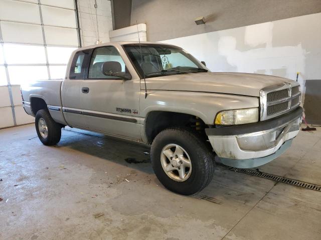 Photo 4 from auction – 1998 DODGE RAM 1500 with VIN 3B7HF13Y2WG187187