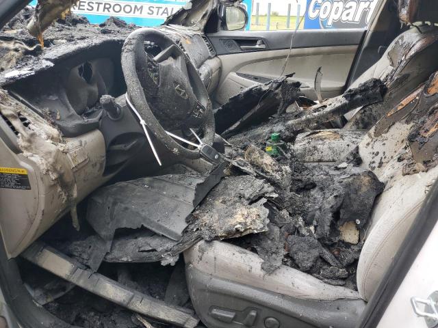 Photo 7 from auction – 2017 HYUNDAI TUCSON LIM with VIN KM8J33A40HU278055