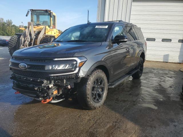 FORD EXPEDITION 2022 with VIN 1FMJU1RT6NEA10355 - Photo from auction