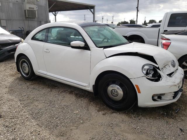 Photo 4 from auction – 2013 VOLKSWAGEN BEETLE with VIN 3VWJP7AT3DM691090