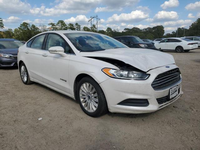 Photo 4 from auction – 2016 FORD FUSION SE with VIN 3FA6P0LU1GR405613