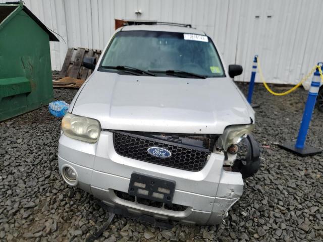 Photo 5 from auction – 2006 FORD ESCAPE HEV with VIN 1FMCU96H46KB01442