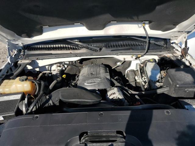 Photo 11 from auction – 2005 CHEVROLET SILVERADO with VIN 1GCHC29U95E176325