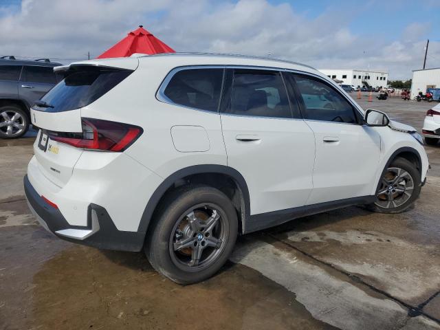 Photo 3 from auction – 2023 BMW X1 XDRIVE2 with VIN WBX73EF02P5X40708