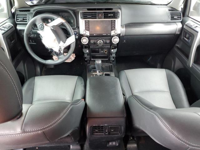 Photo 8 from auction – 2022 TOYOTA 4RUNNER SR with VIN JTEFU5JR1N5254752