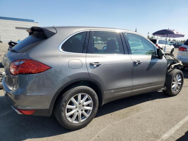 Photo 3 from auction – 2012 PORSCHE CAYENNE with VIN WP1AA2A23CLA02677