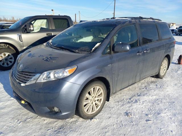 TOYOTA SIENNA XLE 2017 with VIN 5TDDZ3DC2HS152674 - Photo from auction