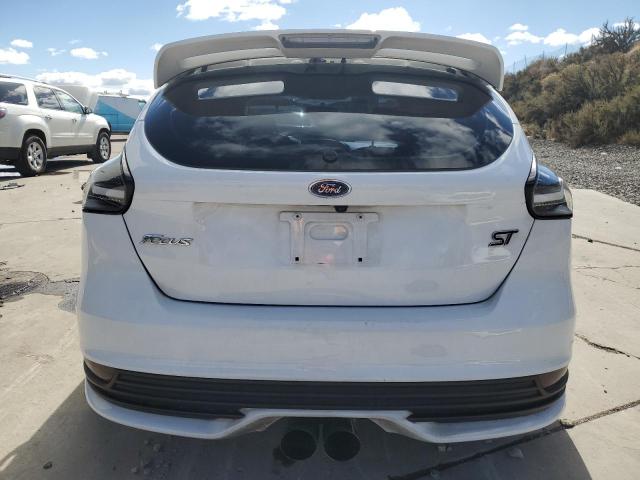 Photo 6 from auction – 2018 FORD FOCUS ST with VIN 1FADP3L93JL213572