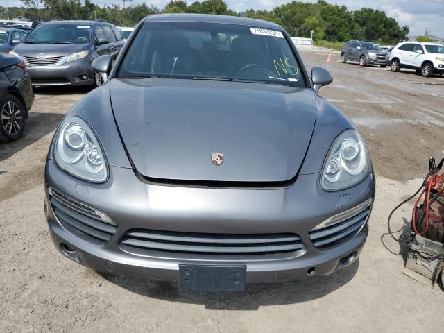 Photo 5 from auction – 2012 PORSCHE CAYENNE S with VIN WP1AE2A25CLA92421