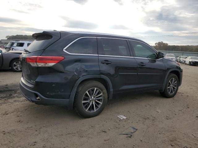 صورة رقم 3 من المزاد - 2018 TOYOTA HIGHLANDER مع VIN 5TDJZRFH3JS523863