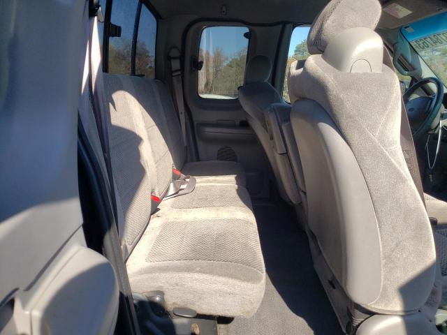 Photo 10 from auction – 2002 FORD F150 with VIN 1FTRX18W62NA68696