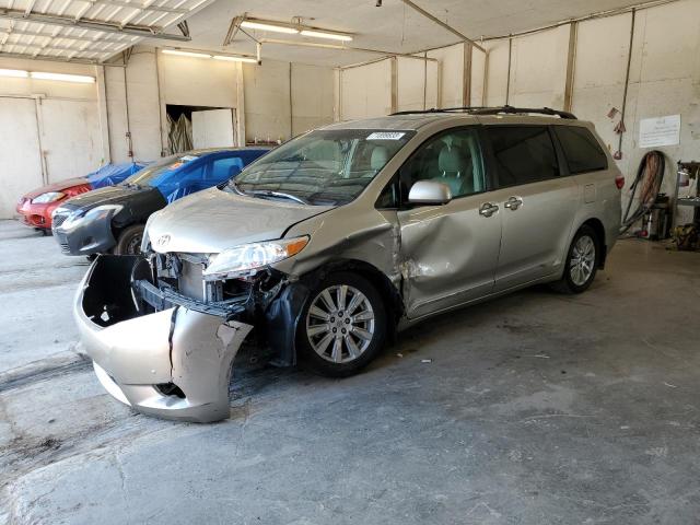 TOYOTA SIENNA XLE 2017 with VIN 5TDDZ3DC6HS150295 - Photo from auction