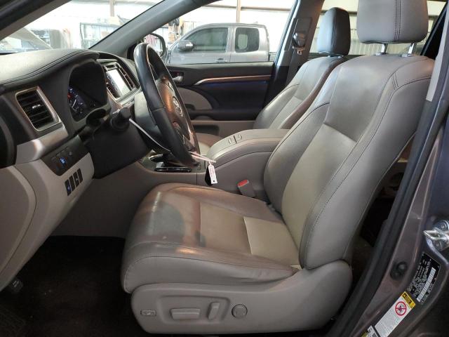 Photo 7 from auction – 2016 TOYOTA HIGHLANDER with VIN 5TDDKRFH1GS290799