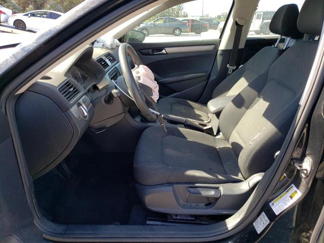 Photo 7 from auction – 2012 VOLKSWAGEN PASSAT S with VIN 1VWAP7A33CC070612