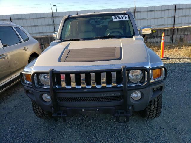 Photo 5 from auction – 2007 HUMMER H3 with VIN 5GTDN13E878181272
