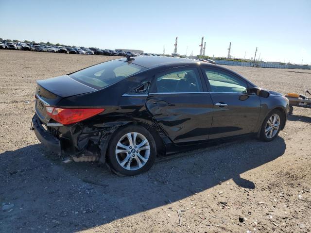 Photo 3 from auction – 2013 HYUNDAI SONATA SE with VIN 5NPEC4AC4DH775147